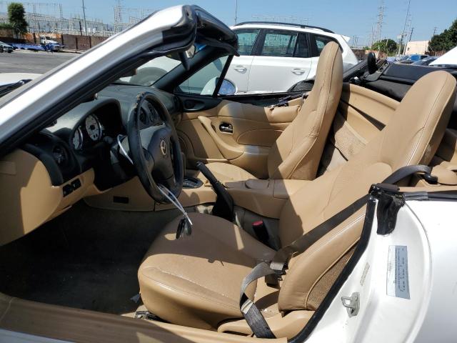 JM1NB353320224435 - 2002 MAZDA MX-5 MIATA BASE WHITE photo 7