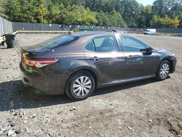 4T1B31HK8KU006034 - 2019 TOYOTA CAMRY LE GRAY photo 3