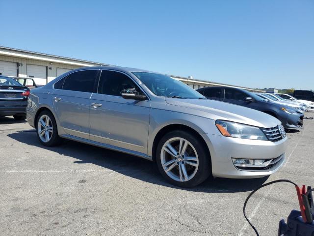 1VWCN7A3XEC075422 - 2014 VOLKSWAGEN PASSAT SEL Արծաթագույն լուսանկար 4