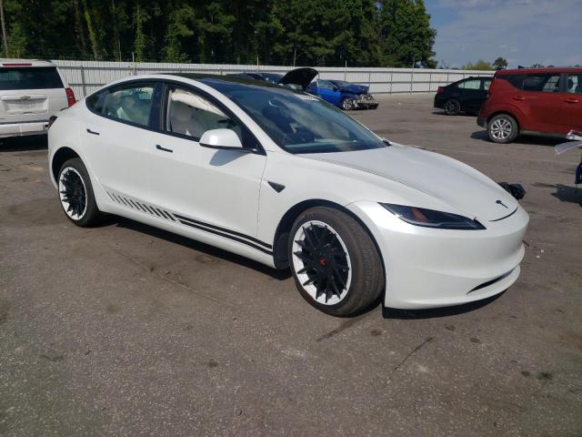 5YJ3E1EB3SF912382 - 2025 TESLA MODEL 3 თეთრი ფოტო 4