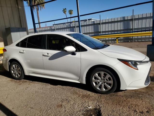 JTDEPRAEXLJ087162 - 2020 TOYOTA COROLLA LE WHITE photo 4