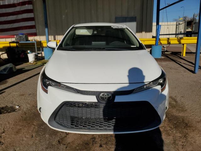 JTDEPRAEXLJ087162 - 2020 TOYOTA COROLLA LE WHITE photo 5