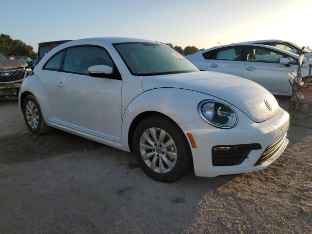 3VWFD7AT3KM711995 - 2019 VOLKSWAGEN BEETLE S WHITE photo 4
