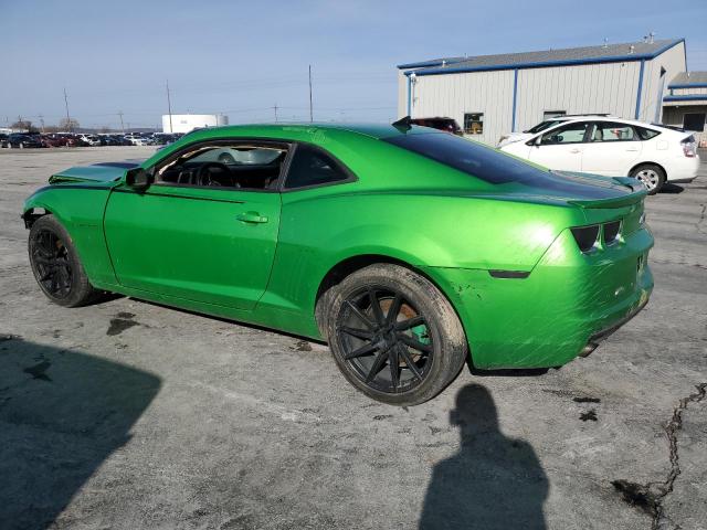 2G1FF1EV3A9225936 - 2010 CHEVROLET CAMARO LT GREEN photo 2