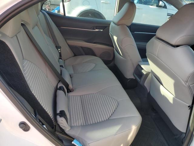 4T1G11AK8RU915648 - 2024 TOYOTA CAMRY SE NIGHT SHADE WHITE photo 10