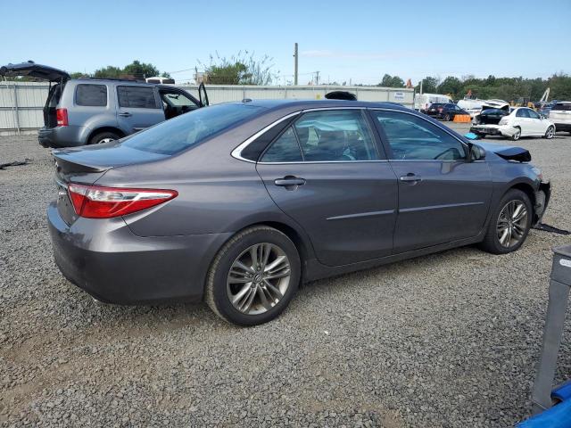 4T1BF1FK9GU224274 - 2016 TOYOTA CAMRY LE 灰色 照片 3