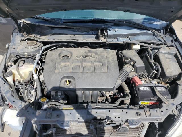 2T1BU4EE1DC985638 - 2013 TOYOTA COROLLA BASE Grafitowy zdjęcie 11