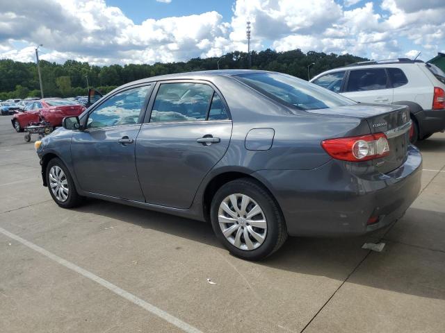 2T1BU4EE1DC985638 - 2013 TOYOTA COROLLA BASE Grafitowy zdjęcie 2