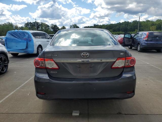 2T1BU4EE1DC985638 - 2013 TOYOTA COROLLA BASE Grafitowy zdjęcie 6