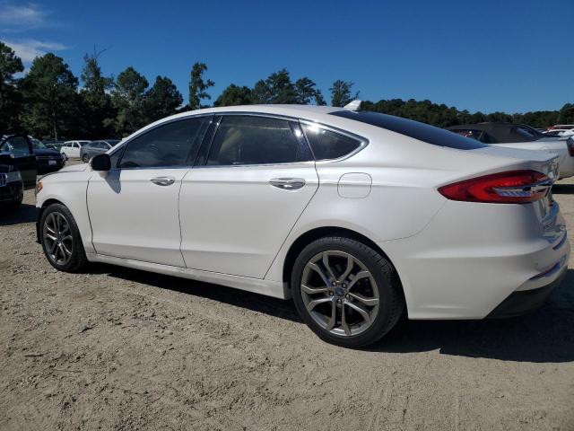 3FA6P0CD6KR229814 - 2019 FORD FUSION SEL WHITE photo 2