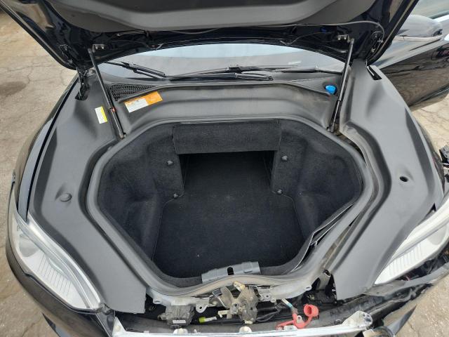5YJSA1S13EFP45531 - 2014 TESLA MODEL S Սև լուսանկար 11