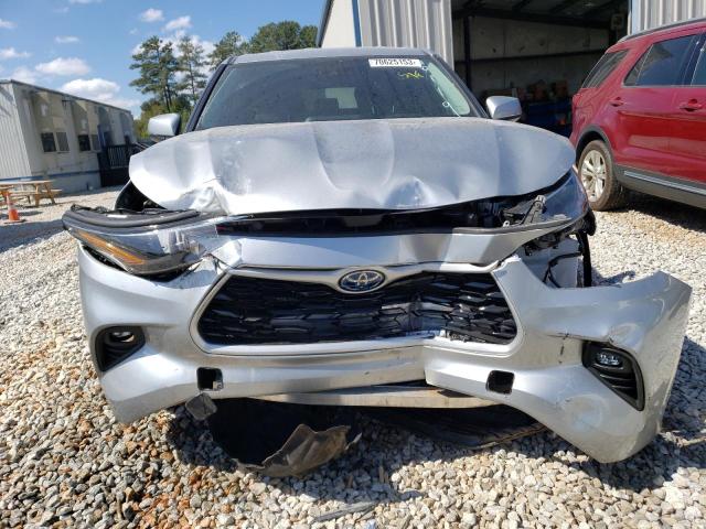 5TDZARAH4NS516119 - 2022 TOYOTA HIGHLANDER HYBRID LE SILVER photo 5