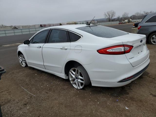 3FA6P0HD4FR238025 - 2015 FORD FUSION SE WHITE photo 2