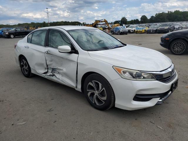 1HGCR2F30GA177377 - 2016 HONDA ACCORD LX WHITE photo 4