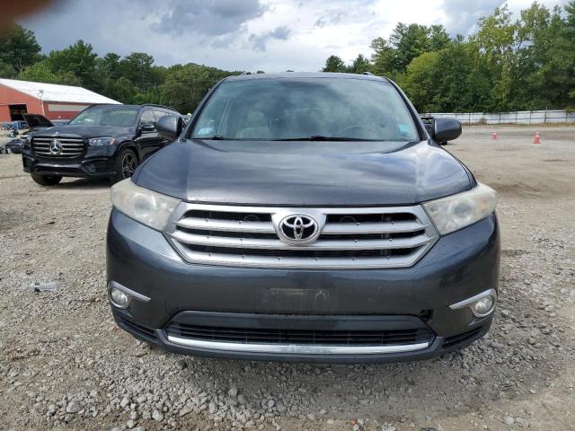 5TDBK3EH5CS105699 - 2012 TOYOTA HIGHLANDER BASE رمادي صورة 5