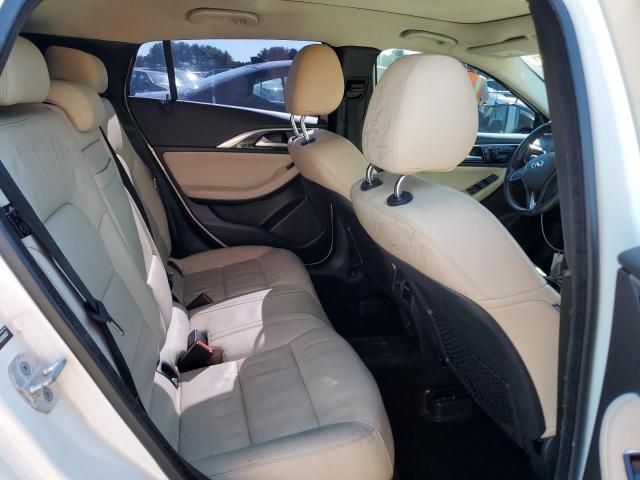 SJKCH5CR4HA038637 - 2017 INFINITI QX30 BASE 白色 照片 11