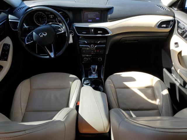 SJKCH5CR4HA038637 - 2017 INFINITI QX30 BASE 白色 照片 8