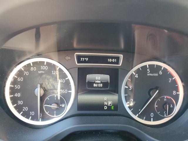 SJKCH5CR4HA038637 - 2017 INFINITI QX30 BASE 白色 照片 9