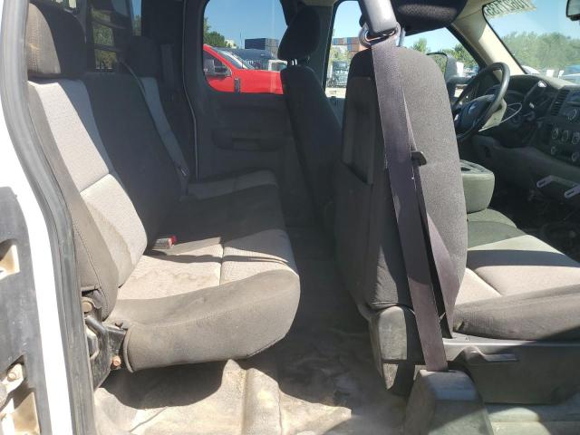 1GCHK49K59E146712 - 2009 CHEVROLET SILVERADO K2500 HEAVY DUTY WHITE photo 10