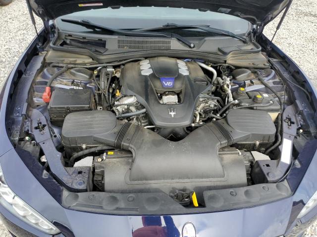 ZAM57YTA6J1269504 - 2018 MASERATI GHIBLI S Blau Foto 11