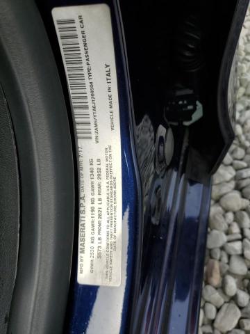 ZAM57YTA6J1269504 - 2018 MASERATI GHIBLI S Blau Foto 13