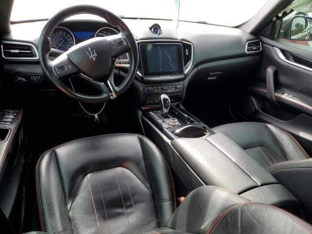 ZAM57YTA6J1269504 - 2018 MASERATI GHIBLI S Blau Foto 8