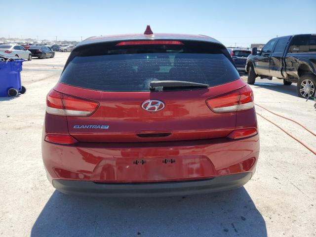 KMHH35LE3JU014172 - 2018 HYUNDAI ELANTRA GT RED photo 6