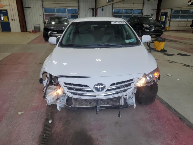 2T1BU4EE4DC976268 - 2013 TOYOTA COROLLA BASE 白色 照片 5