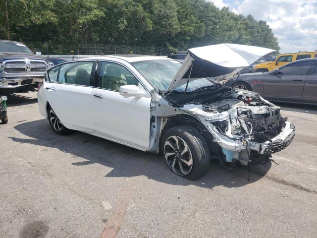 1HGCR3F01HA020504 - 2017 HONDA ACCORD EXL WHITE photo 4