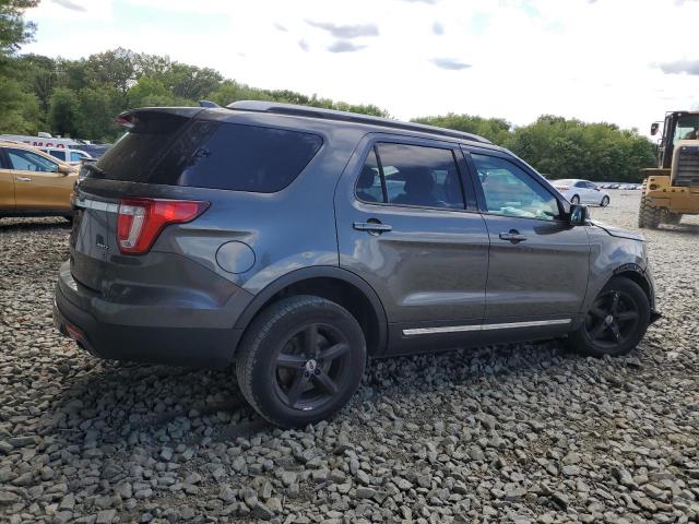 1FM5K8D87HGE01851 - 2017 FORD EXPLORER XLT ნაცრისფერი ფოტო 3