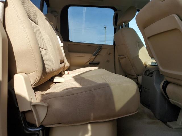 1N6BA0ED3BN310020 - 2011 NISSAN TITAN S RED photo 10