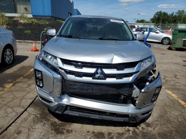 JA4APVAU6MU015707 - 2021 MITSUBISHI OUTLANDER SE Gümüş foto 5