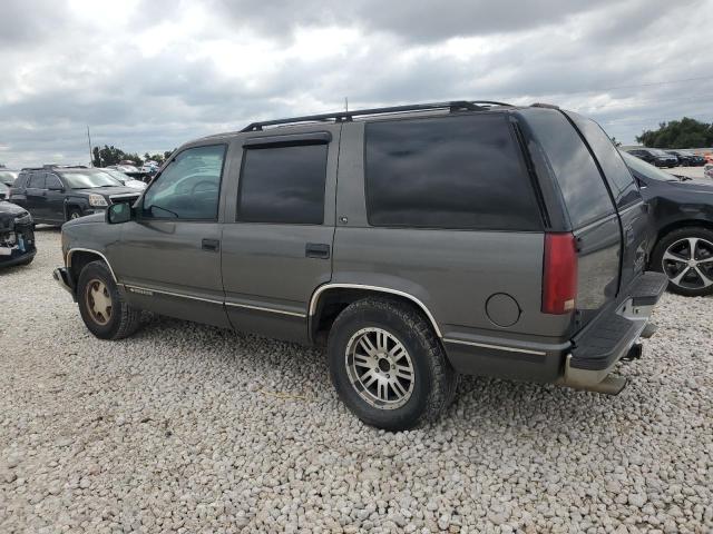 1GNEC13R6XR150124 - 1999 CHEVROLET TAHOE C1500 GRAY photo 2