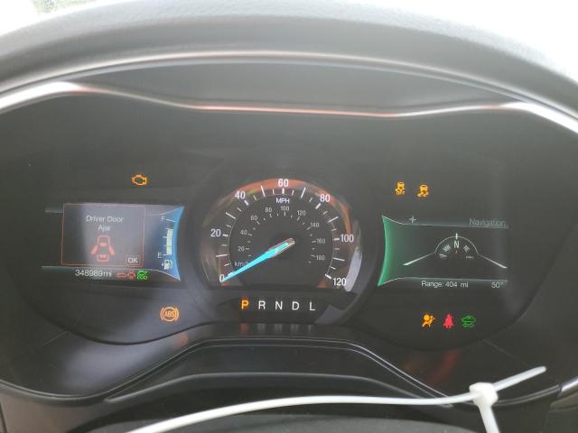 3FA6P0LUXKR210828 - 2019 FORD FUSION SE Blanc photo 9