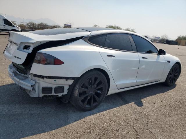 5YJSA1E42LF379600 - 2020 TESLA MODEL S WHITE photo 3