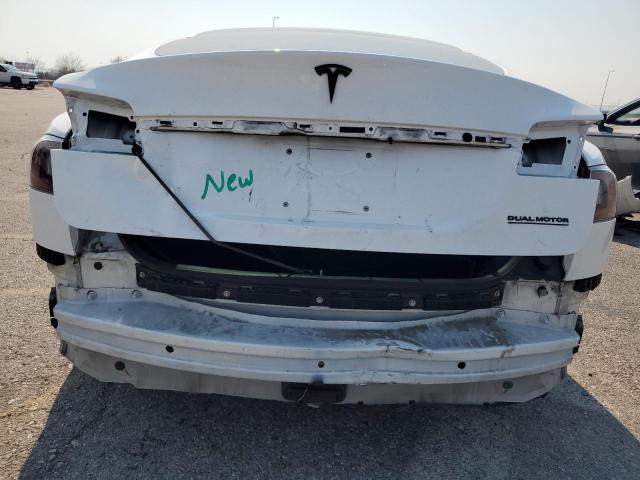5YJSA1E42LF379600 - 2020 TESLA MODEL S WHITE photo 6