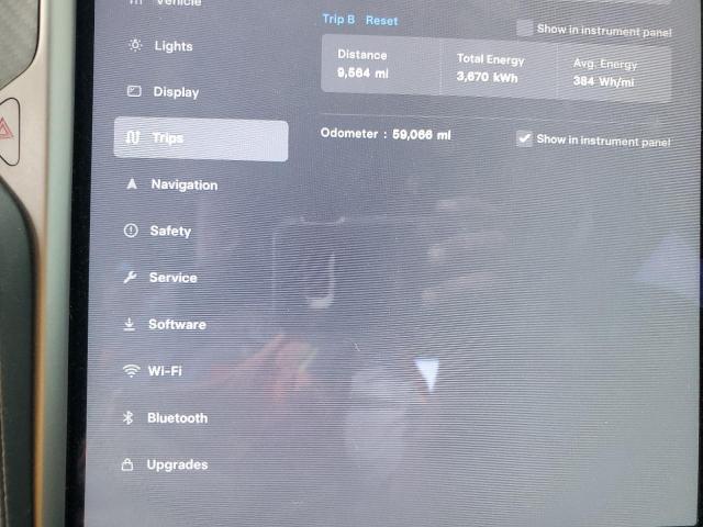 5YJSA1E42LF379600 - 2020 TESLA MODEL S WHITE photo 9