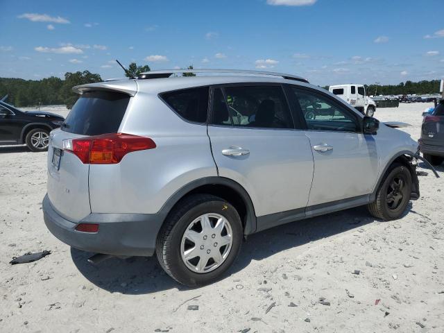 2T3ZFREV7FW231707 - 2015 TOYOTA RAV4 LE SILVER photo 3