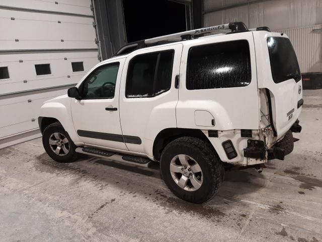 5N1AN0NW5DN813812 - 2013 NISSAN XTERRA X WHITE photo 2