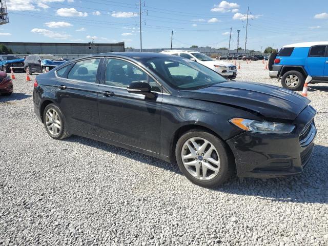 1FA6P0HD8F5116657 - 2015 FORD FUSION SE Қара фото 4