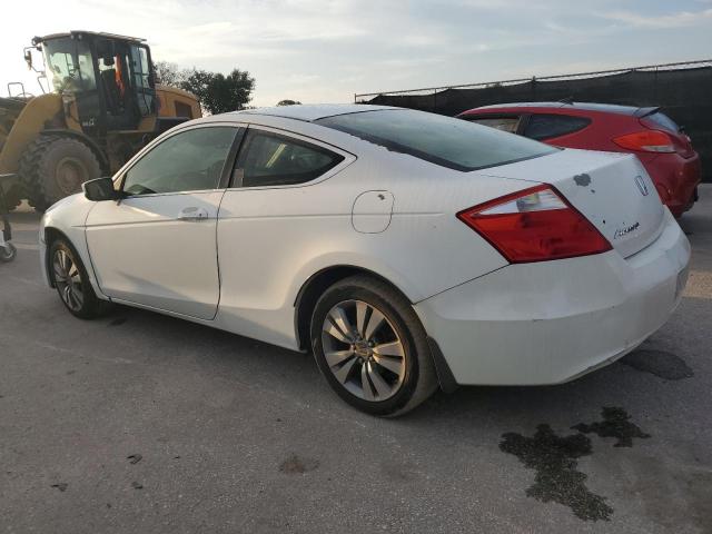 1HGCS1B72AA007858 - 2010 HONDA ACCORD EX WHITE photo 2