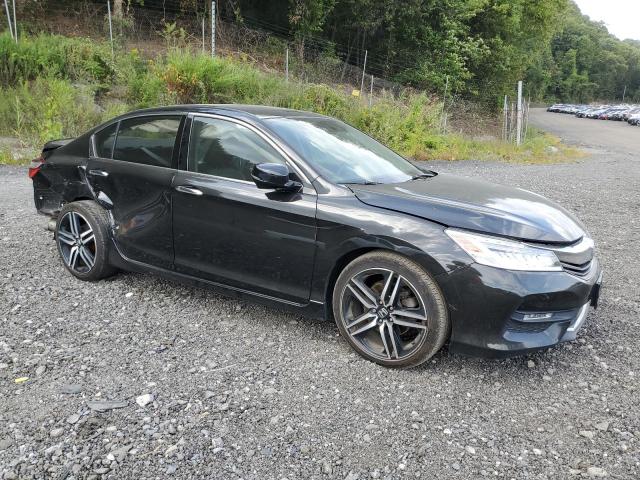 1HGCR3F98HA004637 - 2017 HONDA ACCORD TOURING BLACK photo 4