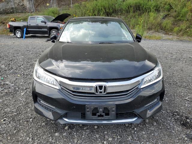 1HGCR3F98HA004637 - 2017 HONDA ACCORD TOURING BLACK photo 5