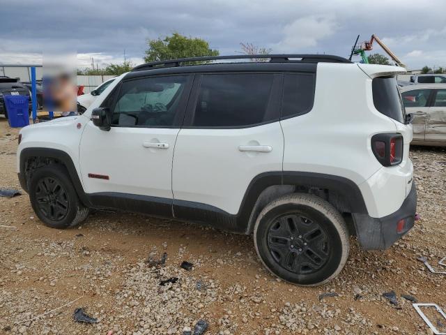 ZACCJBCB2JPG95158 - 2018 JEEP RENEGADE TRAILHAWK WHITE photo 2