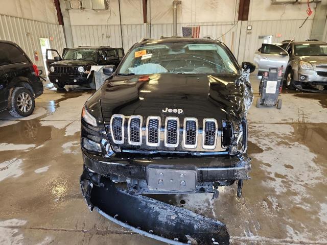 1C4PJLCB0HW586752 - 2017 JEEP CHEROKEE LATITUDE BLACK photo 5
