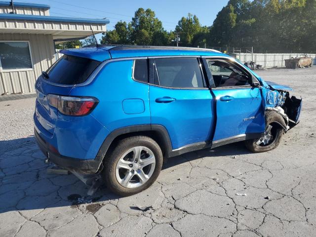 3C4NJDBNXRT596043 - 2024 JEEP COMPASS LATITUDE BLUE photo 3