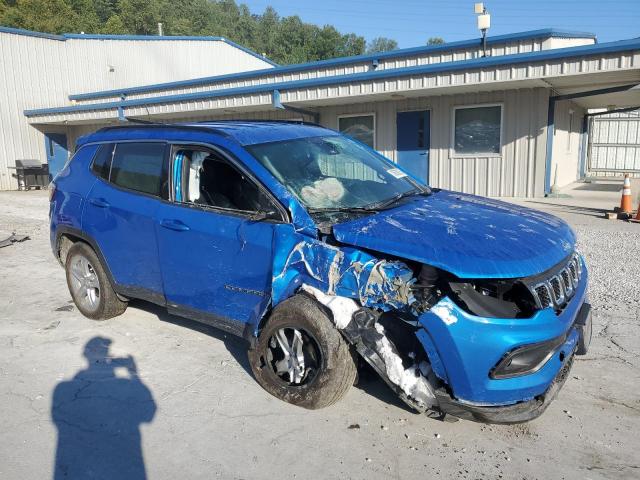 3C4NJDBNXRT596043 - 2024 JEEP COMPASS LATITUDE BLUE photo 4