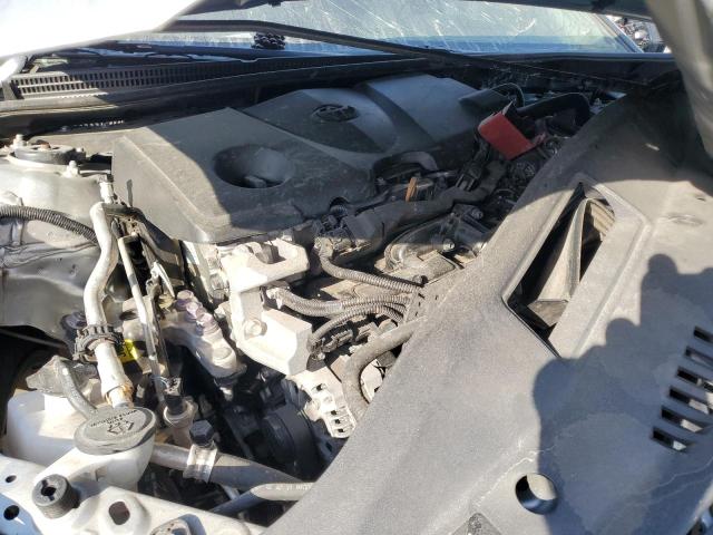 4T1C11AK3NU628422 - 2022 TOYOTA CAMRY LE SILVER photo 11