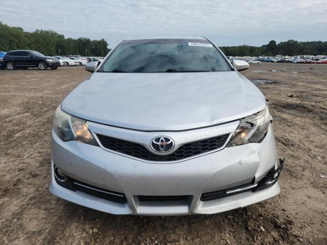 4T1BF1FK2CU616832 - 2012 TOYOTA CAMRY BASE SILVER photo 5