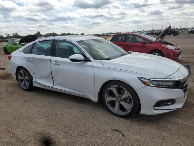 1HGCV2F95JA020922 - 2018 HONDA ACCORD TOURING თეთრი ფოტო 4